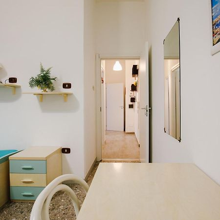 Casa Intera In Via Dell Epomeo 175 Lägenhet Neapel Exteriör bild